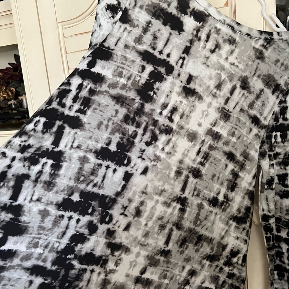 Lularoe XS Emily Dress NWT - Picture 7 of 9